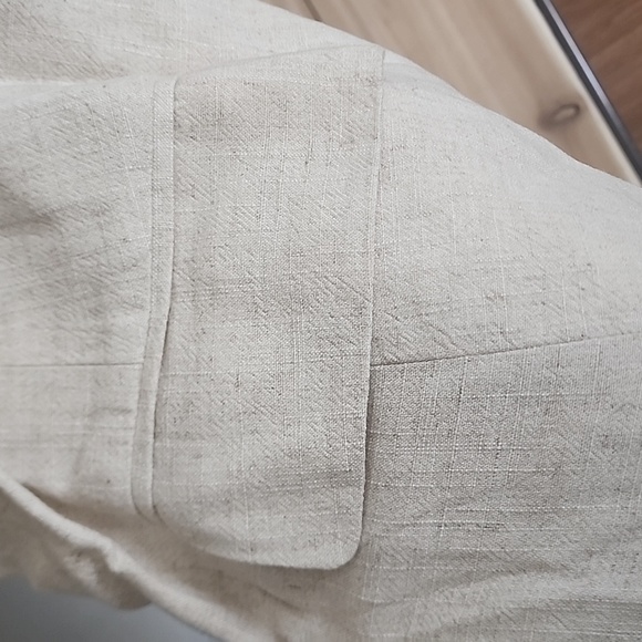 ELOQUII 3/4 Sleeve Realxed Linen Blend Jacket - Picture 9 of 10